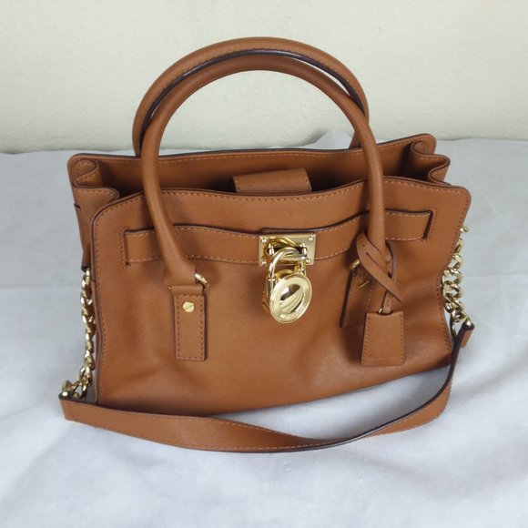 Michael Kors Tan Leather Handbag Purse Gold Lock & Chain - Picture 1 of 14